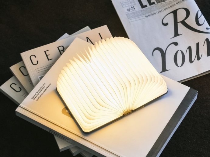 Lito Mini Lamp Folds Like a Book and Doubles as a Portable Battery