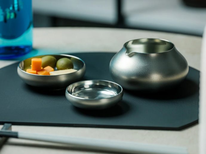 Modern Pieces with Timeless Craftsmanship: 5 Japanese Tableware Designs to Elevate Your Everyday Rituals