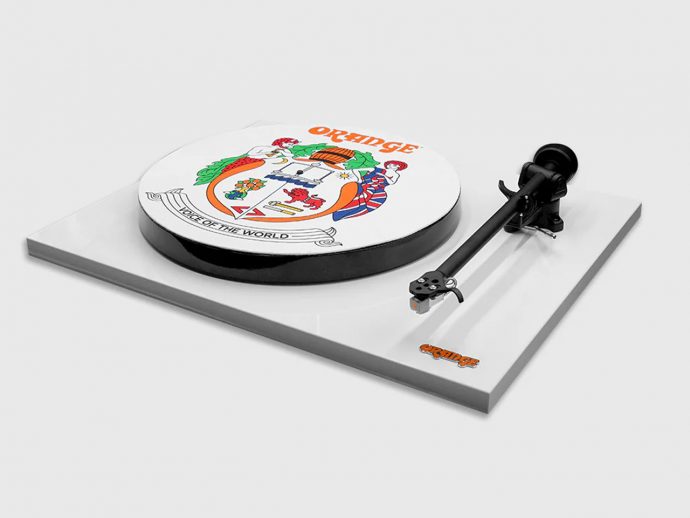Orange Amps O Turntable in White Gloss Finish: Beautifully Engineered for your vinyl