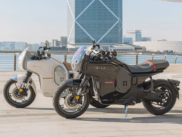 Wuyang-Honda E VO is a neo-retro electric café racer for urban riders