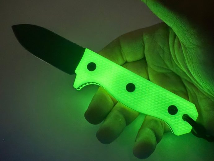 This Glow-in-the-dark Fixed Blade Knife turns your EDC into an Entertaining Daily Carry