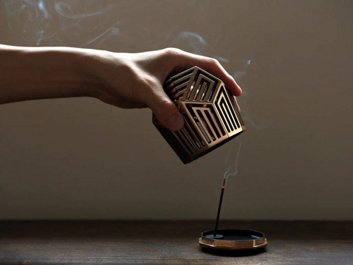 Genji-kō Inspired Incense Burner Merges Timeless Japanese Tradition with Contemporary Design
