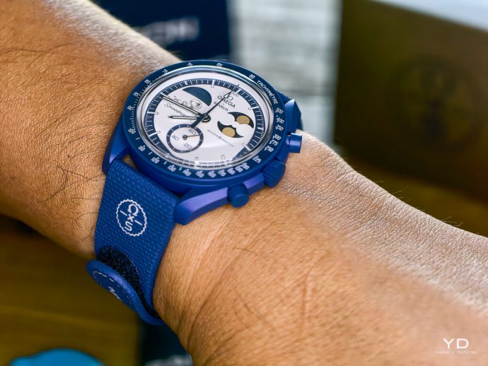 Swatch Mission to Earthphase Moonshine Gold Review: Is the $450 Snoopy MoonSwatch Worth It?