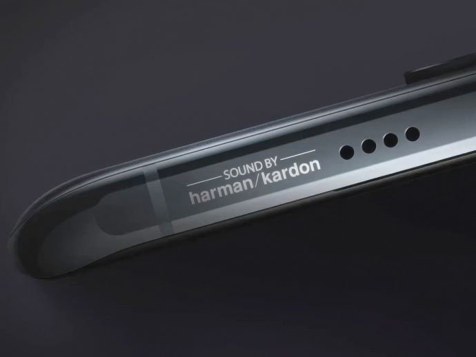 Get Ready for the Smartphone Audio Wars