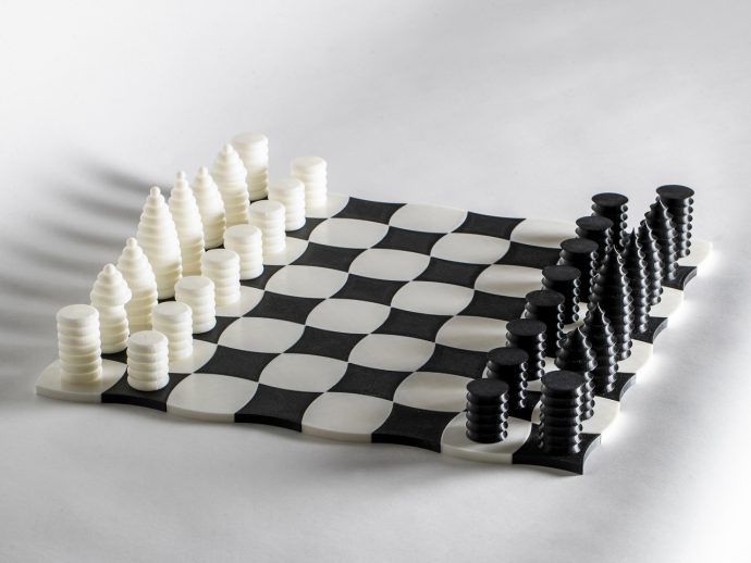 +- Chess Set Concept: Modern Geometry and Accessibility Meet on the Board