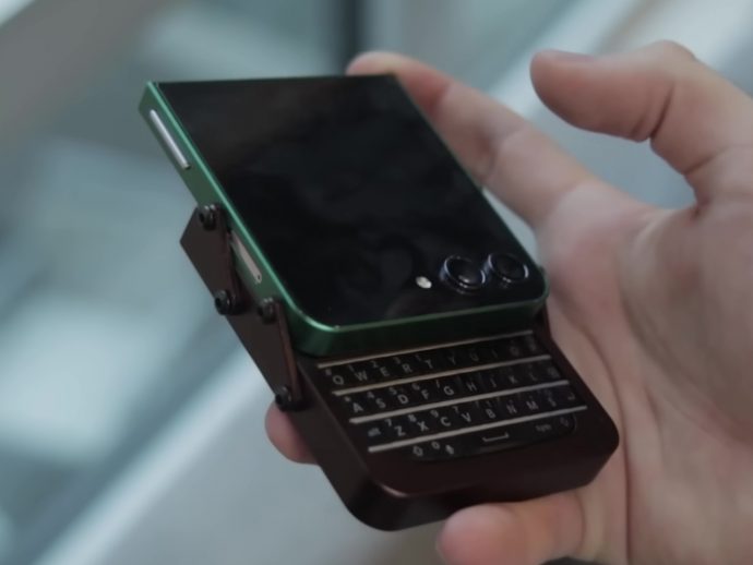DIY Slider Phone Combines Broken Galaxy Z Flip With BlackBerry Keys