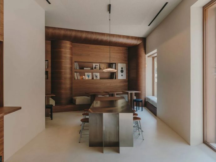 This Barcelona Café Borrowed Japan’s Best Idea About Music