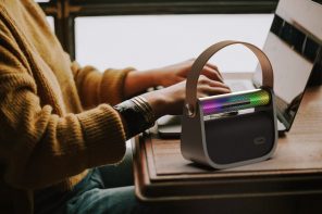 Luna Audio Concept Turns the Bluetooth Radio into a Handbag-Ready Fashion Statement