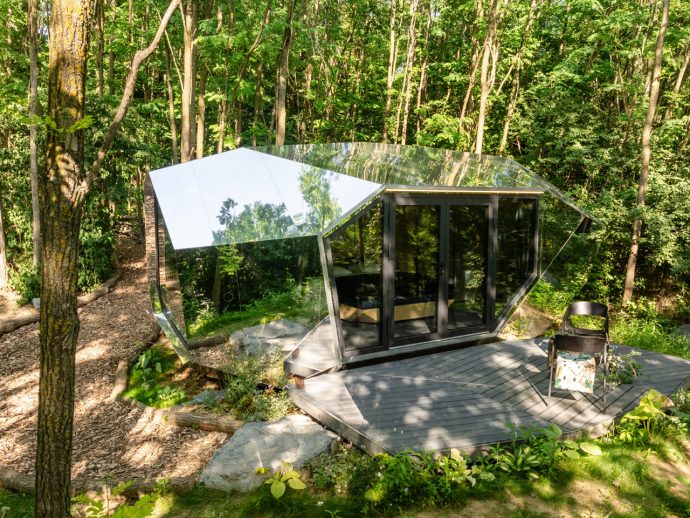 This Mirrored Futuristic Cabin Installs In One Day & Comes With Its Own Sauna