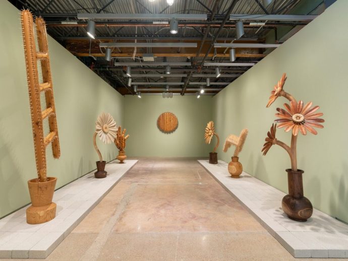 Raul de Lara’s “Host” exhibition weaves together wood and identity