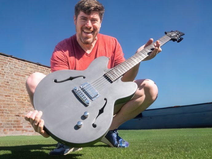 World’s First Hollow-Body Concrete Guitar Weighs 20 Pounds and Plays Like a Dream