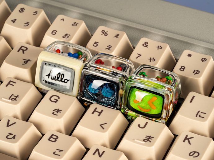 Keycaps Shaped Like Tiny Retro TVs Take 47 Hours to Handcraft