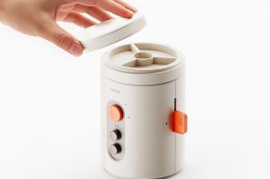 Retro Wax Melter Has 3 Scent Zones You Mix for Any Mood