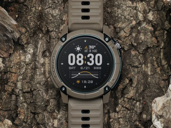 This 49-Gram GPS Watch Has a Feature No Garmin or Apple Watch Offers