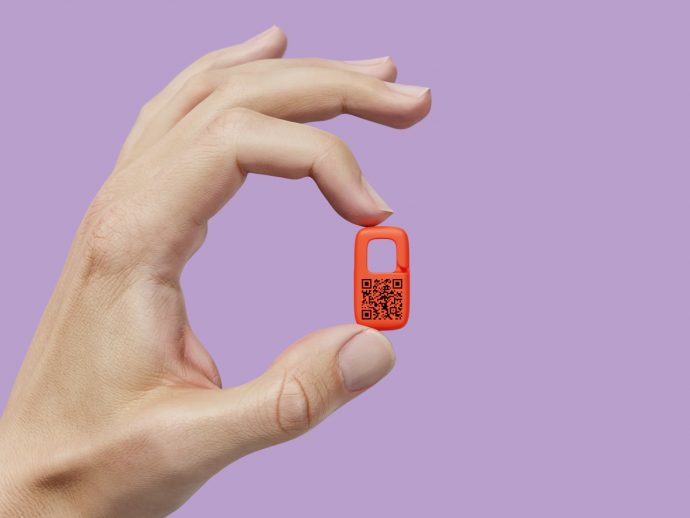 This $5 Lost Item Tag Works Without Batteries, Apps, or Subscriptions