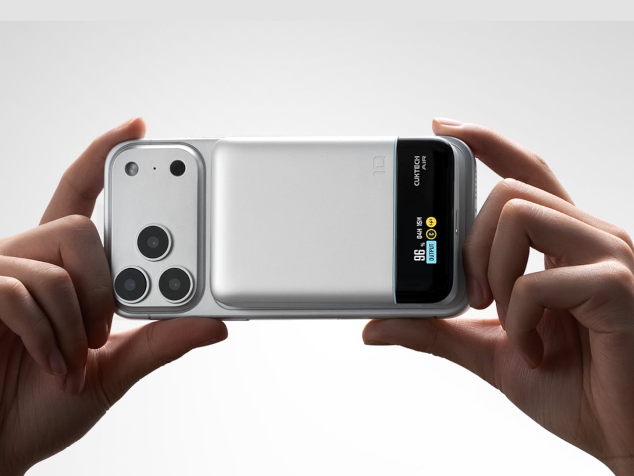 $28 Power Bank Has 55W Wired, 15W Wireless, and a Display - Yanko Design