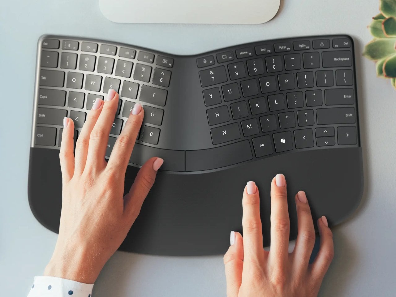 yankodesign.com - Pooja Khanna Tyagi - 5 Emotional Design Products Designed to Spark Joy Every Single Time You Use Them