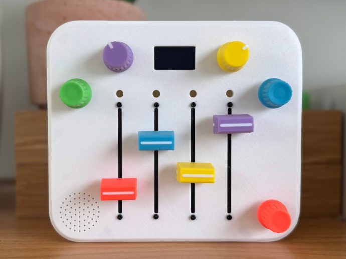Dad Built a 4-Step Sequencer Synth Simple Enough for Age 3
