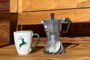 Hand-Cast Moka Pot Looks Like a Turbine and Brews 20% Faster