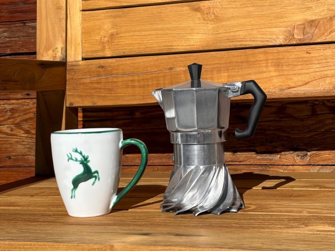 Hand-Cast Moka Pot Looks Like a Turbine and Brews 20% Faster