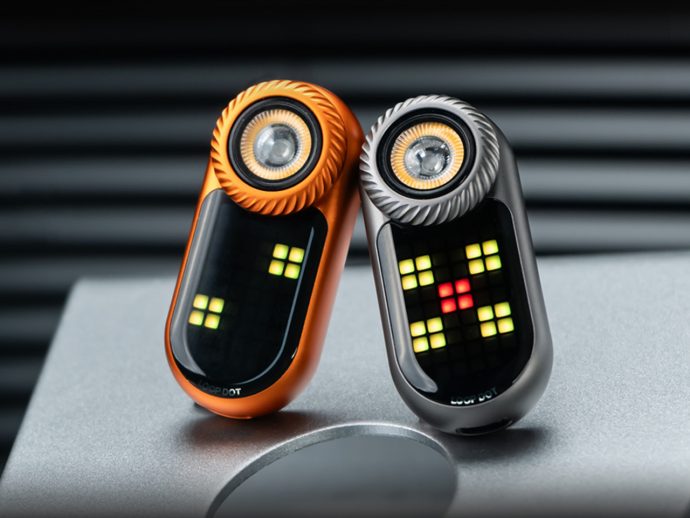 LOOP GEAR LOOPDOT Flashlight Plays 11 Mini Games and Has a Fidget Dial