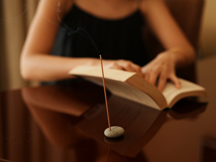 Shantivale Incense: 5 Plant-Based Blends Mapped to Times of Day