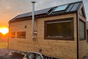 This 172-Square-Foot Tiny House Transforms to Feel Surprisingly Spacious