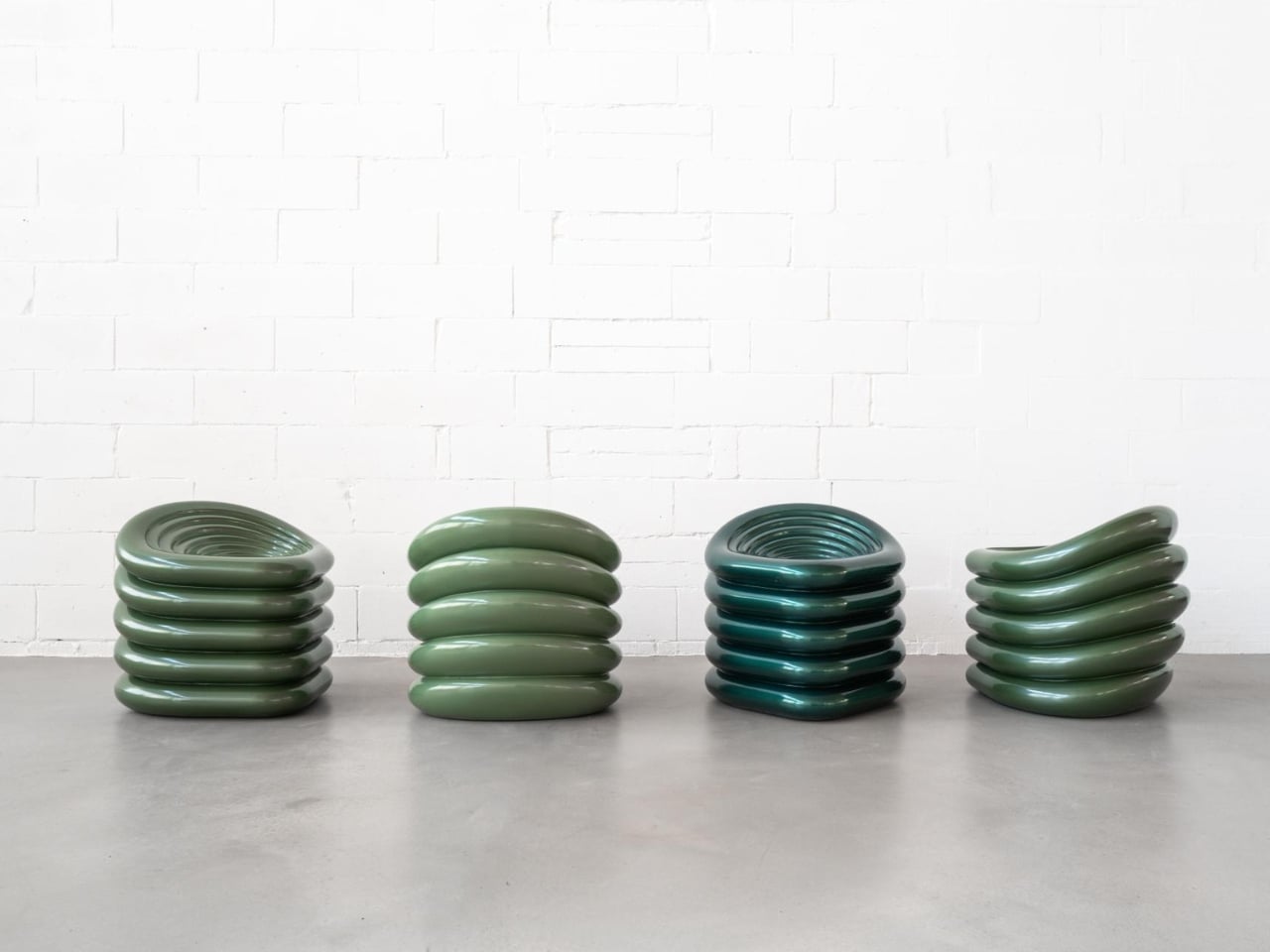 This Lucky Four-Leaf Stool Transforms Into Whatever You Need - Yanko Design