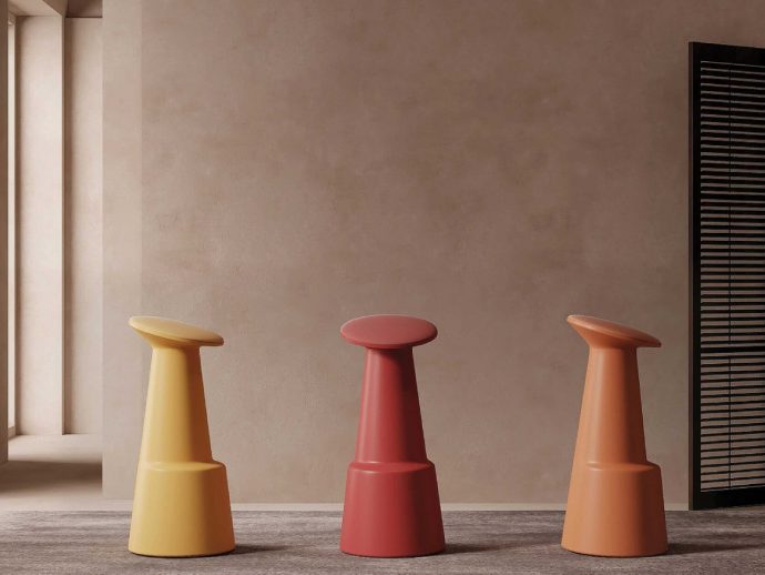 This One-Mold Stool Just Made Modular Furniture Playful Again