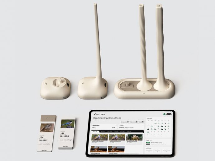 This Smart Perch Weighs Birds Without Ever Touching Them