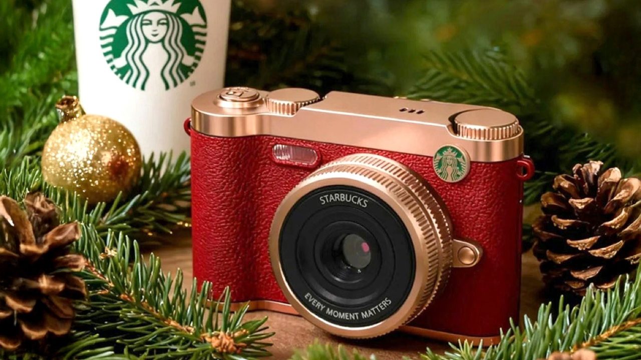 starbucks_retro_digital_camera