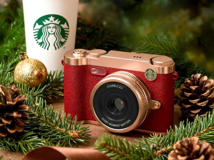 Starbucks China Is Selling a $28 Camera With Dual Sensors and Y2K Filters