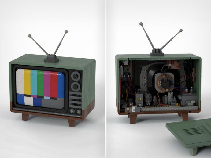 This LEGO Retro TV Build Shows You How Cathode Ray Tubes Actually Worked