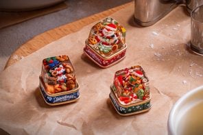 Dwarf Factory’s Tiny Christmas Keycaps Are Absolutely Perfect Gifts For Gamers