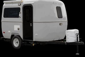 Escape Trailer’s 13-foot fiberglass egg trailer: fun adventures in a small package