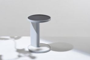 Hourglass Solar Lamp Has No Switch, Just Flip It to Charge or Light