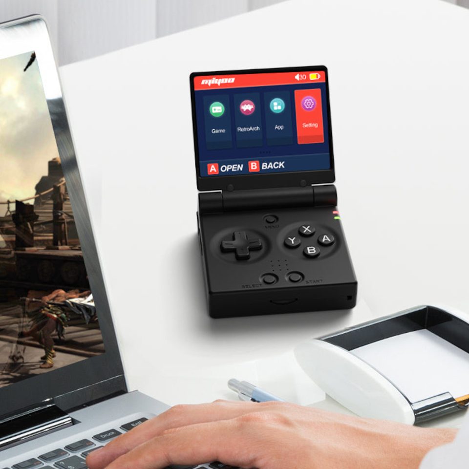 Miyoo Mini Flip Shrinks Retro Gaming into a 2.8-Inch Folding