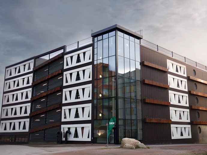 Sweden Transforms Wind Turbine Waste Into Europe’s First Blade-Built Parking Garage