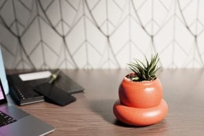 Posha Self-Watering Planter Lets You Forget Watering for Weeks