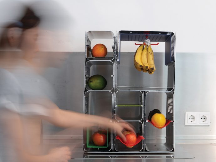 Rotating Kitchen Cubes Make Wasting Food Actually Impossible