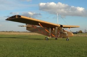 Tech-savvy YouTuber builds a cardboard airplane with detachable landing gear