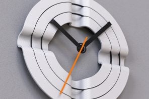 This 3D-Printed Clock Uses Orbital Rings to Tell Time