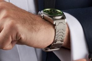 This $418 French Strap Solves the Watch vs Smartwatch Problem