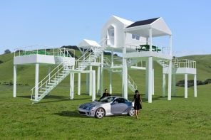 This House Makes Climbing Between Rooms the Main Attraction