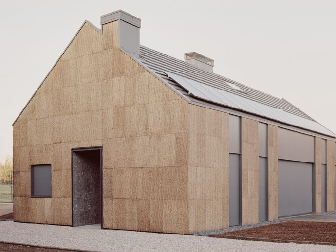 5 Climate-Proof Home Upgrades That Turned Homes Into Survival Shelters