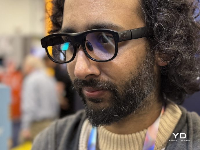 Leion Hey2 Brings First AR Glasses Built for Translation to CES 2026