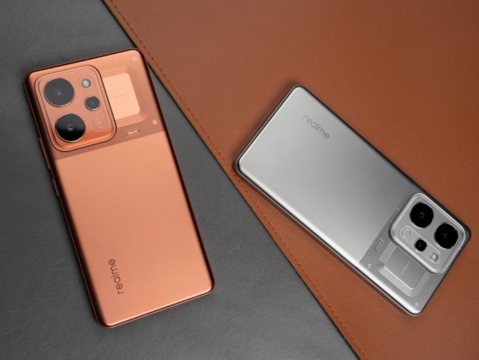 realme 10,001 mAh P4 Power’s 5-Minute Charge Lasts Half a Day