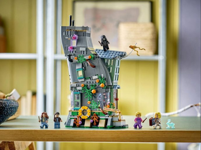 LEGO Finally Made Luna Lovegood’s House and It Has a Working Light Projector