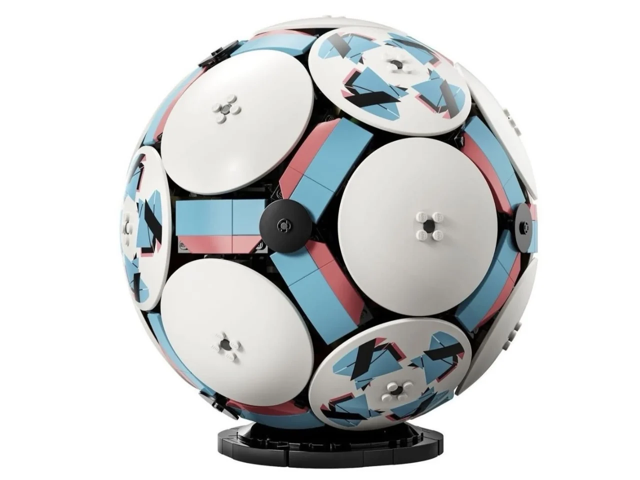 7 Best LEGO Creations of February 2026 - Yanko Design