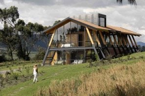 A House In Ecuador That Climbs the Land Instead of Changing It